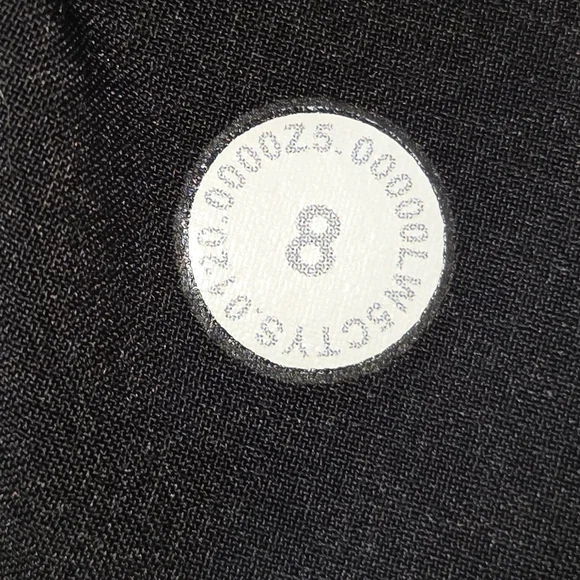 lululemon athletica Women's Capris in Black and Gray - Picture 10 of 16